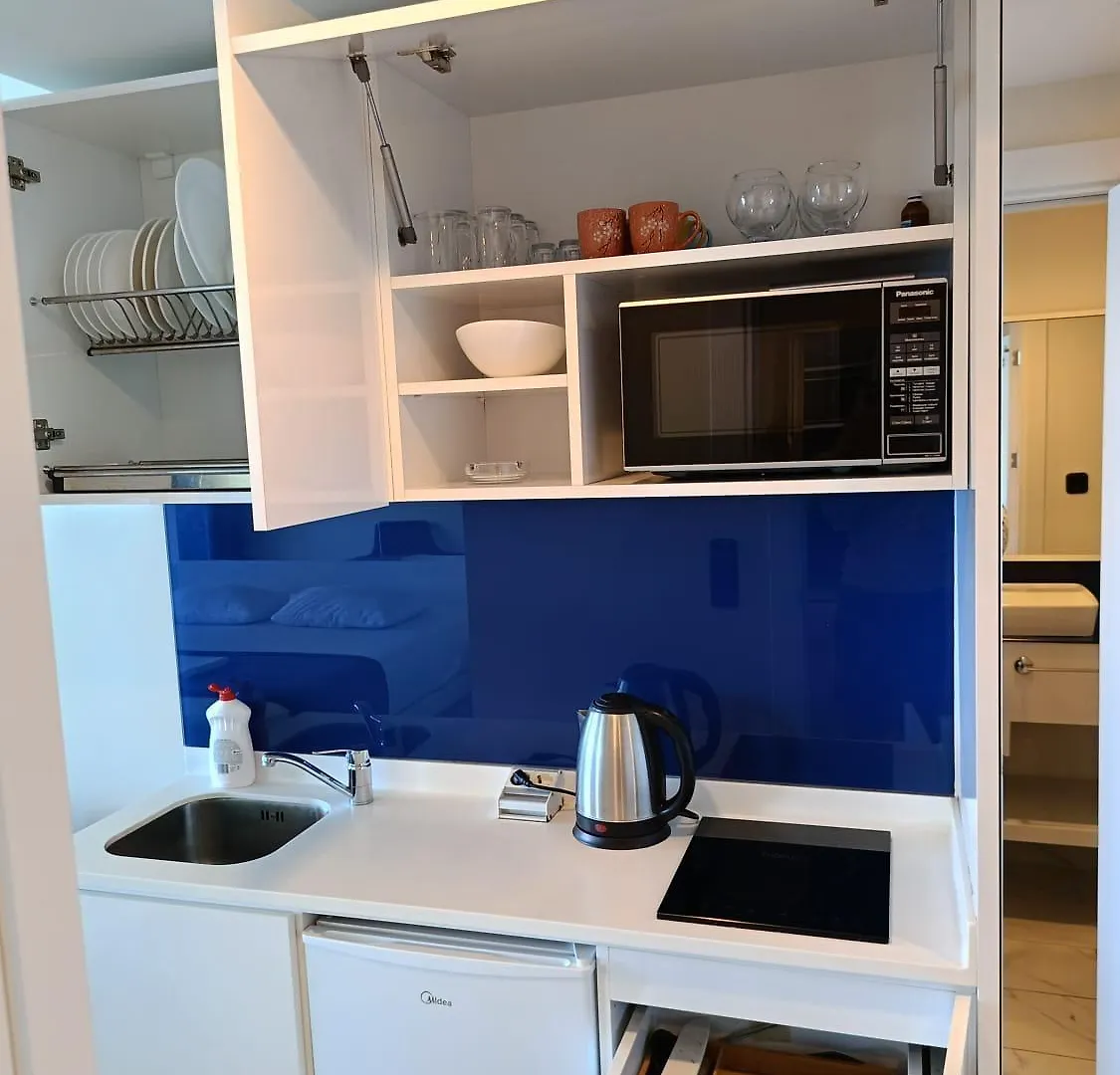 Batumi Orbi Super Apartments 0*,